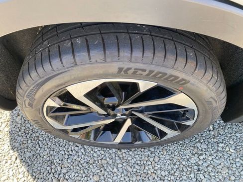 Used 2024 Mitsubishi Outlander SE AWD/4WD image 25
