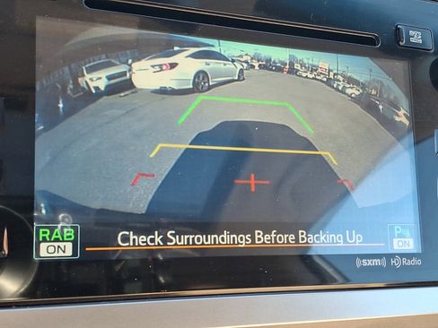 Used 2017 Subaru Outback 2.5i Limited image 18