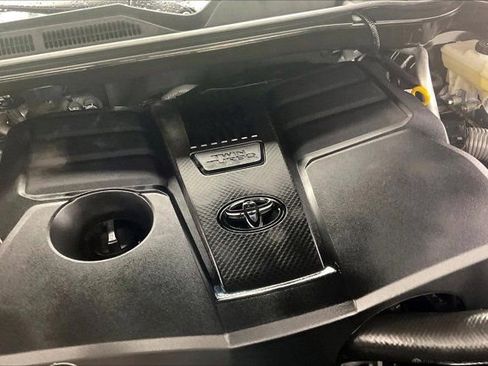 Used 2022 Toyota Tundra 1794 Edition w/ TRD Off-Road Package image 31