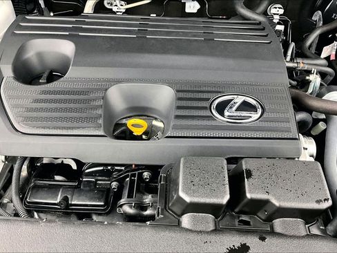 Used 2025 Lexus NX 250 FWD w/ Premium Package image 33