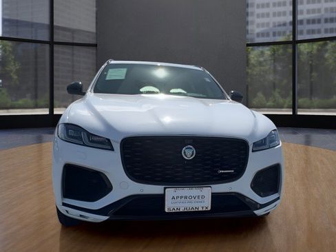 Used 2025 Jaguar F-PACE R-Dynamic S image 3