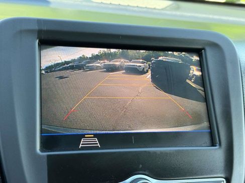 Used 2021 Chevrolet Equinox LS AWD/4WD image 5