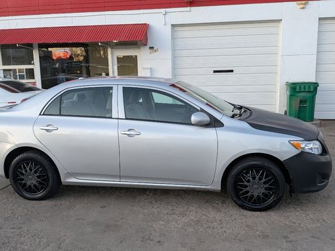 Used 2009 Toyota Corolla S image 16