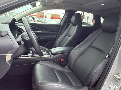 Certified 2025 MAZDA CX-30 AWD 2.5 S w/ Preferred Package image 14