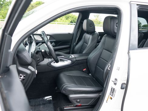 Used 2021 Mercedes-Benz GLS 450 4MATIC image 16