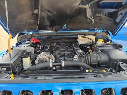 Used 2021 Jeep Wrangler Unlimited Rubicon 392 AWD/4WD image 35