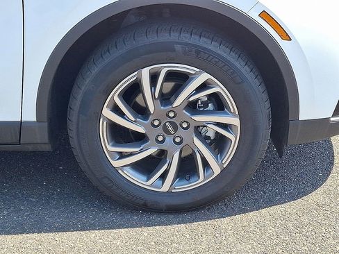 Used 2023 Lincoln Corsair AWD w/ Equipment Group 101A image 9