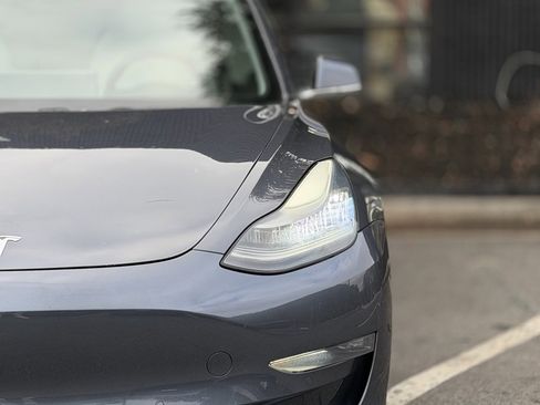 Used 2020 Tesla Model 3 Long Range image 5