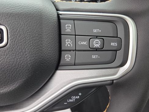 New 2026 Jeep Grand Wagoneer 4WD image 23