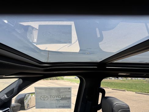 New 2026 Toyota Sequoia Platinum image 39