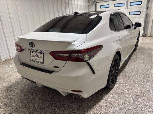 Used 2022 Toyota Camry XSE w/ Navigation Package FWD image 4