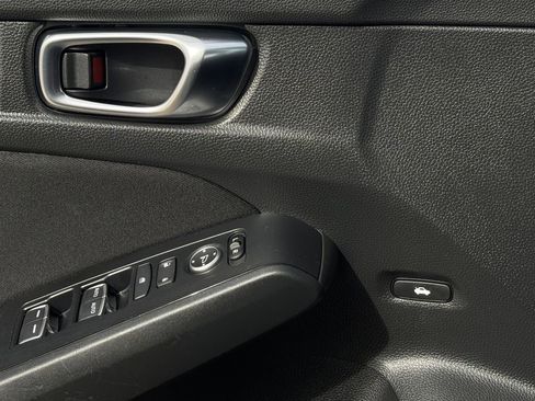 Used 2023 Honda Civic Sport image 23