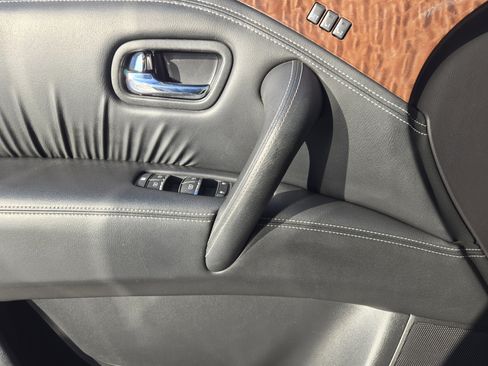 Used 2019 Nissan Armada SL w/ Premium Package image 25