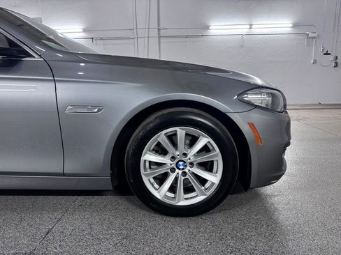 Used 2014 BMW 528i xDrive Sedan AWD/4WD image 4