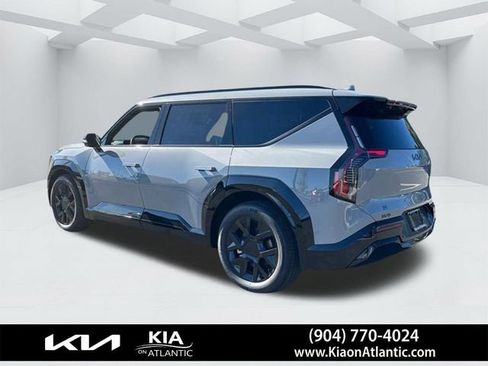 New 2026 Kia EV9 Land w/ Nightfall Edition Package AWD/4WD image 4
