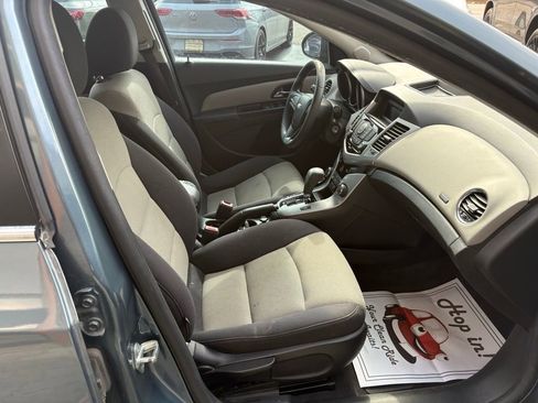 Used 2012 Chevrolet Cruze LS w/ Connectivity Package image 15