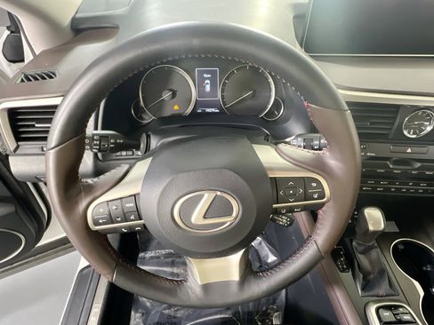 Used 2019 Lexus RX 350L AWD image 11