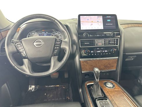 Used 2024 Nissan Armada SL image 23