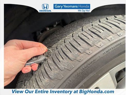 Used 2018 GMC Yukon Denali w/ Denali Ultimate Package image 3