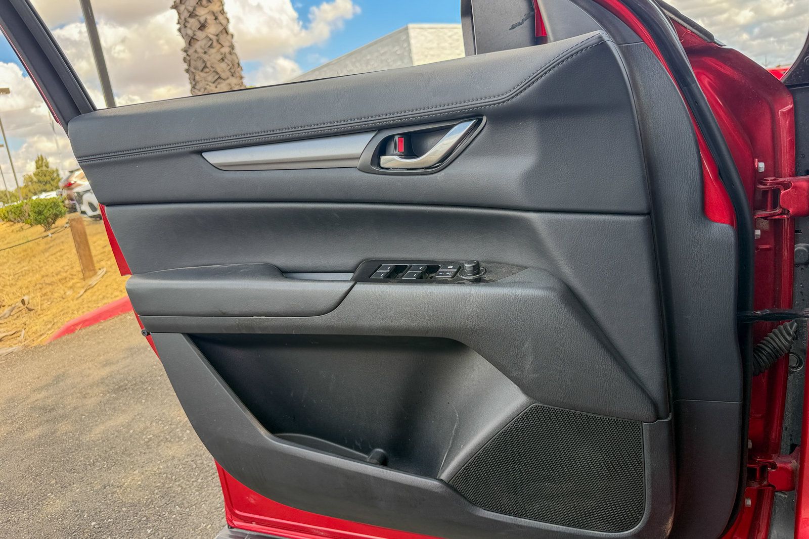 Certified 2025 MAZDA CX-5 AWD 2.5 S w/ Preferred Package image 13