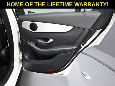 Used 2022 Mercedes-Benz GLC 300 GLC 300 image 40