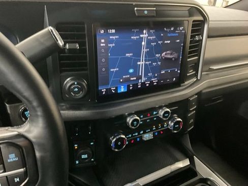 Used 2025 Ford F350 Platinum AWD/4WD image 12