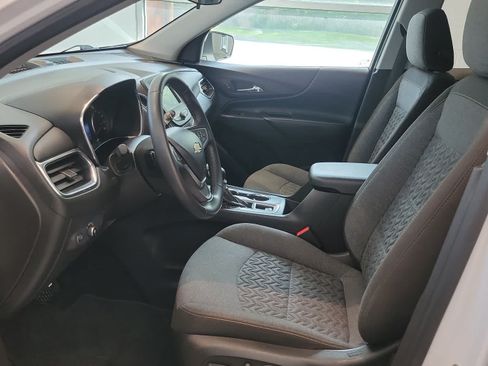 Used 2022 Chevrolet Equinox LT AWD/4WD image 11