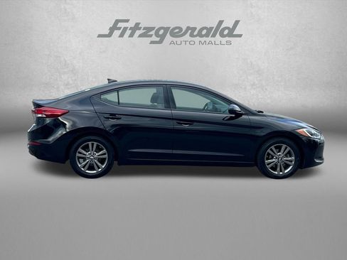 Used 2018 Hyundai Elantra SEL FWD image 3