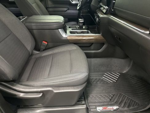 Used 2023 Chevrolet Silverado 1500 RST image 15