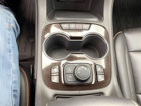 Used 2023 GMC Acadia AT4 w/ Technology Package image 24