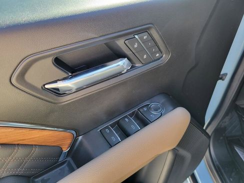 New 2026 GMC Canyon Denali image 13