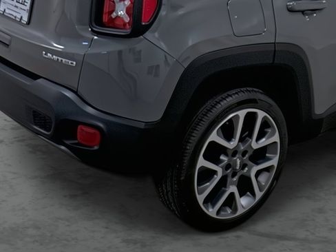 Used 2022 Jeep Renegade Limited w/ Sun, Sound & Wheels Group image 12