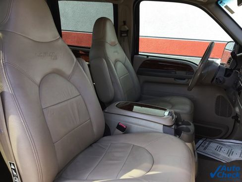 Used 2000 Ford F350 Lariat image 20
