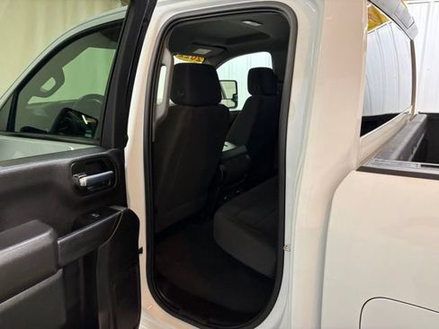 Used 2022 Chevrolet Silverado 2500 Custom w/ Custom Value Package AWD/4WD image 20