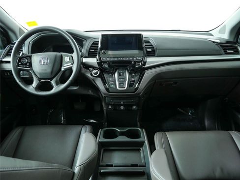 Used 2024 Honda Odyssey Touring image 20
