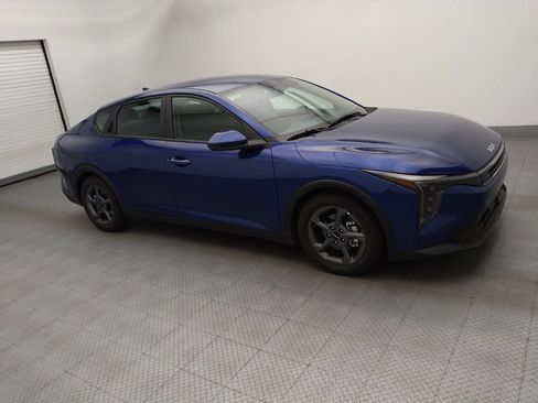 Used 2025 Kia K4 FWD image 11
