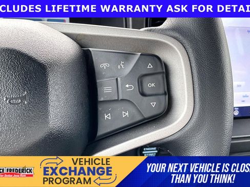 Used 2024 Ford Bronco Badlands image 16