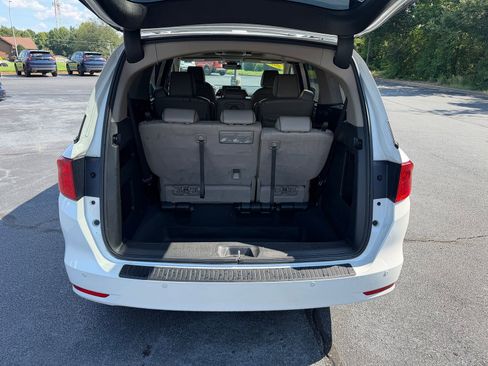 Used 2022 Honda Odyssey Elite image 8