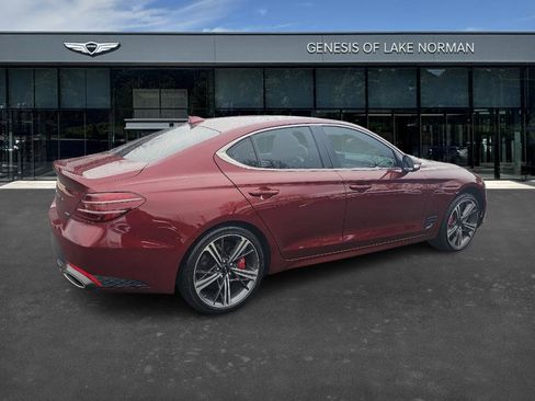 Used 2025 Genesis G70 2.5T w/ Sport Prestige Package image 4