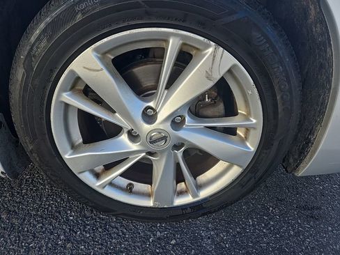 Used 2014 Nissan Altima 2.5 SV image 34