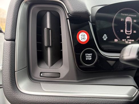 New 2026 Porsche Cayenne Coupe image 24