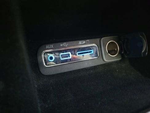 Used 2016 Jeep Grand Cherokee Limited 75th Anniversary image 32