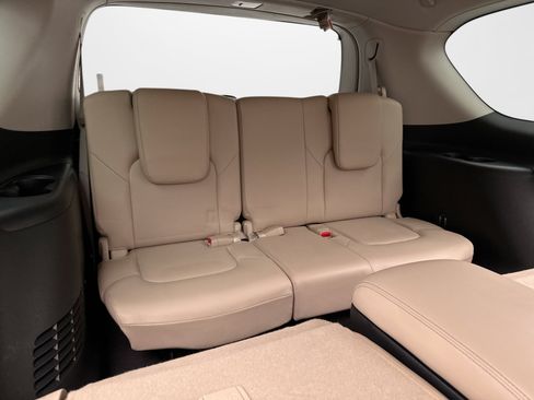 Used 2022 Nissan Armada SL w/ Captain's Chairs Package AWD/4WD image 20