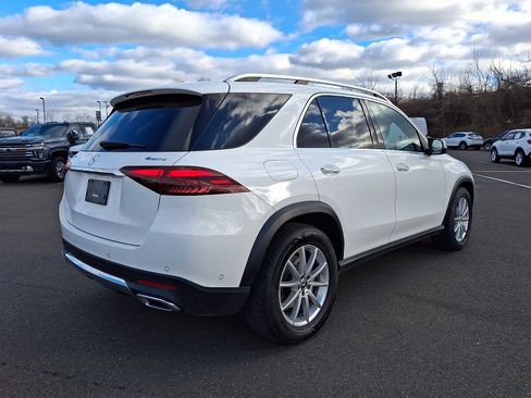 Used 2024 Mercedes-Benz GLE 450e 4MATIC image 6