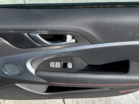 Used 2025 Genesis G70 2.5T w/ Sport Prestige Package image 18