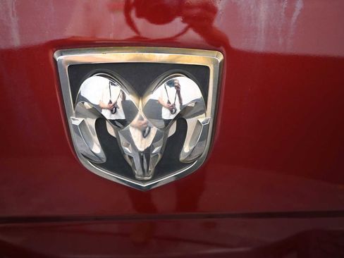 Used 2013 RAM 1500 Express AWD/4WD image 17