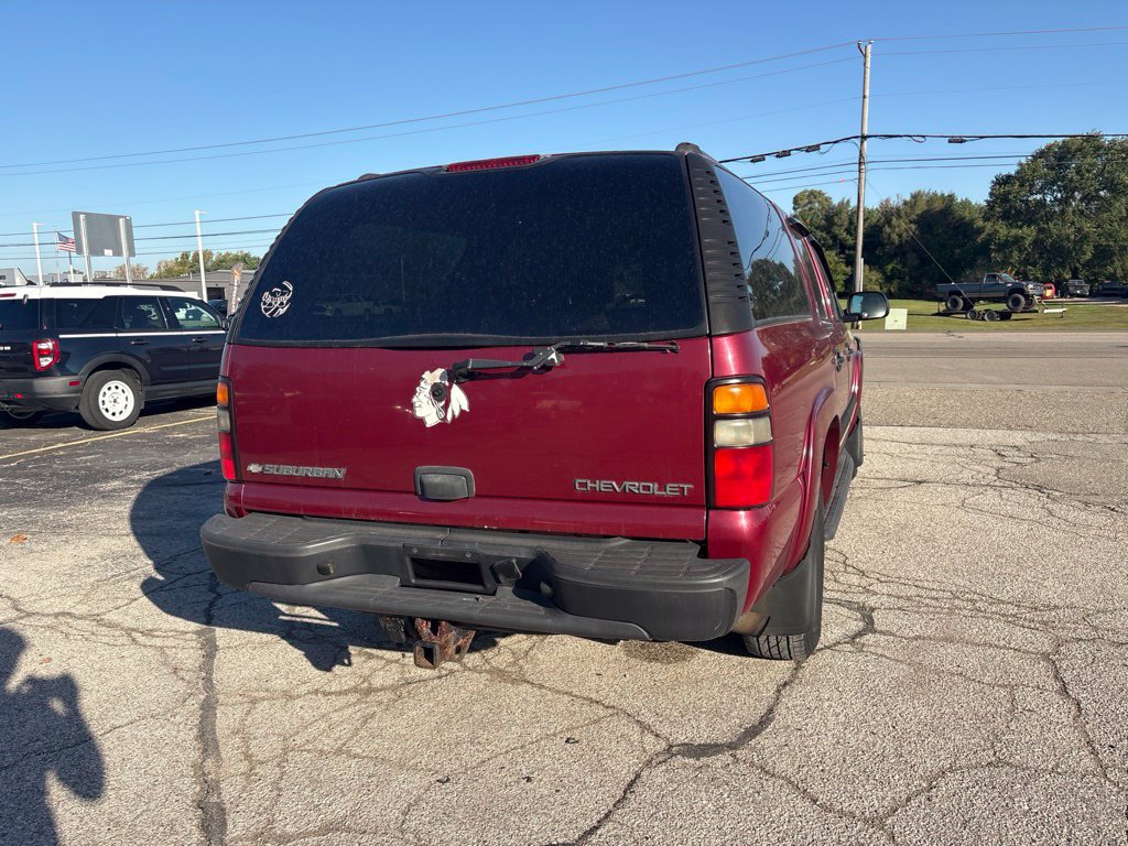 Used 2005 Chevrolet Suburban LS w/ Preferred Equipment Group AWD/4WD image 6