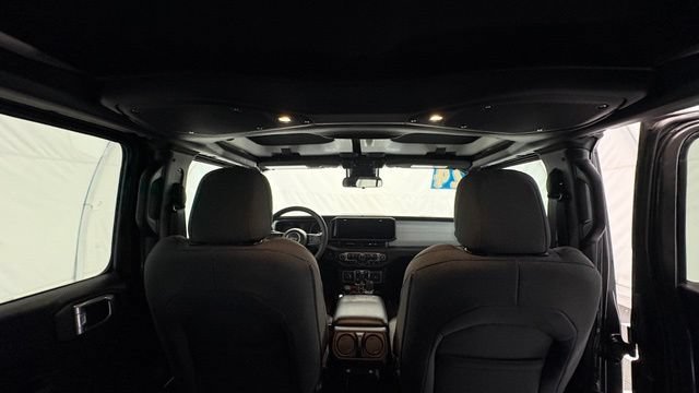 Used 2024 Jeep Wrangler Unlimited AWD/4WD image 28