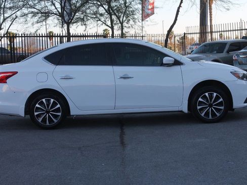 Used 2019 Nissan Sentra S FWD image 9