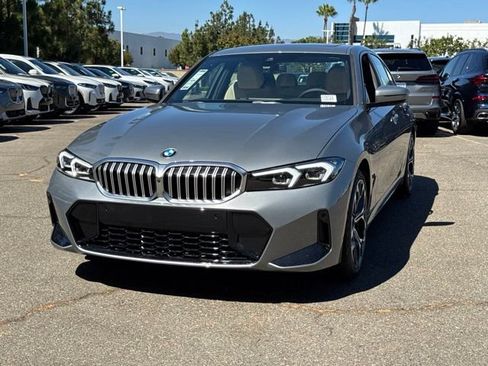 New 2026 BMW 330i Sedan w/ M Sport Package RWD image 3
